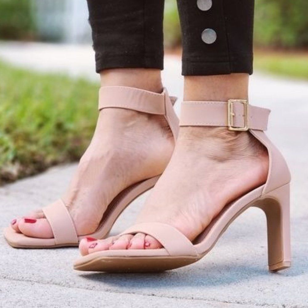 Women's Ankle Strap Block Heel Dress Sandals Nude Color